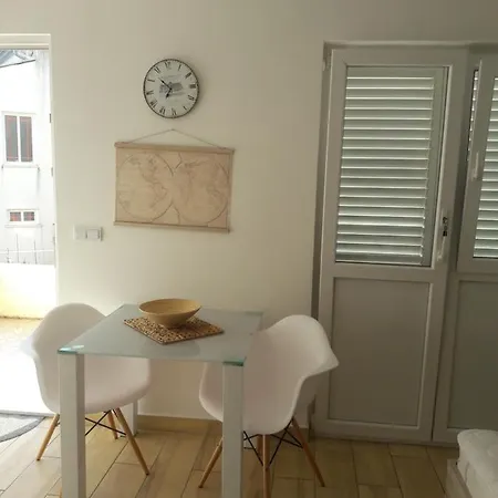 Apartment Tea Primosten Exterior photo
