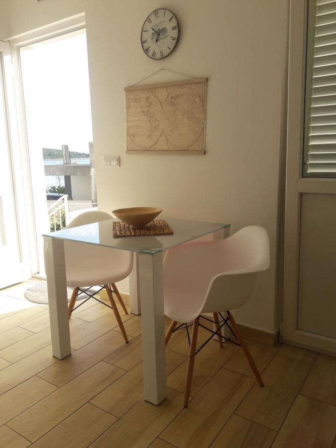 Tea Apartment *